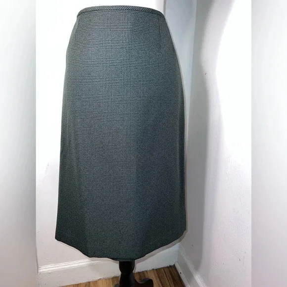 Evan Picone,10, skirt/ jacket suit olive green, micro houndstooth check, print - Picture 5 of 13